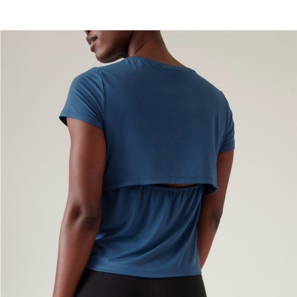 Athleta Air Out Cinch Tee